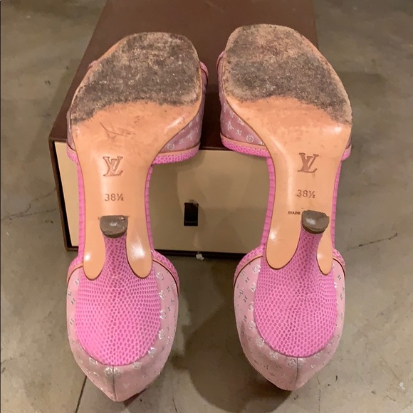 Louis Vuitton pink satin+lizard D’orsay pump 38.5 - Picture 4 of 5